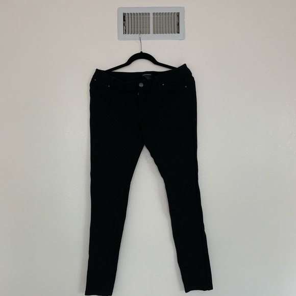 BUNDLE. Please see details. GREAT PRICE! - Picture 8 of 12